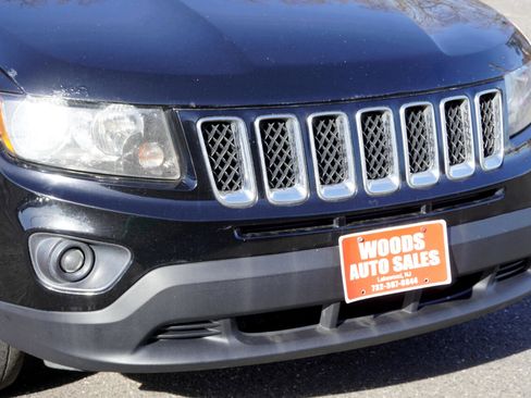 Used 2015 Jeep Compass Sport image 3