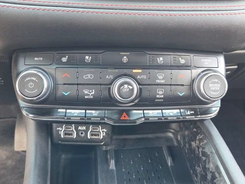 Used 2025 Dodge Durango R/T AWD/4WD image 48