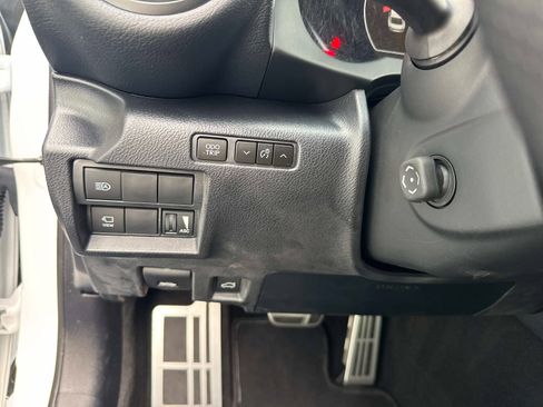 Used 2024 Lexus IS 350 F Sport w/ Navigation Package RWD image 31