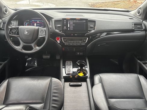 Used 2019 Honda Pilot Touring image 20