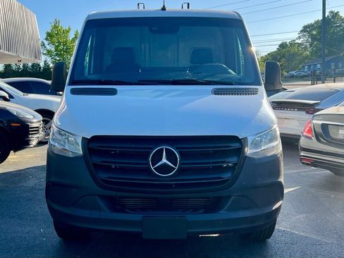 Used 2021 Mercedes-Benz Sprinter 2500 w/ Premium Package image 2