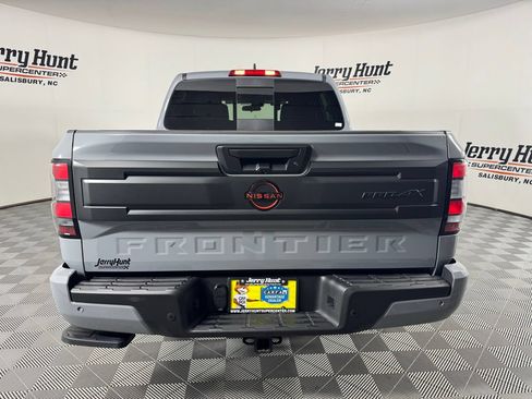 Used 2025 Nissan Frontier PRO-4X w/ Interior Protection Package AWD/4WD image 7