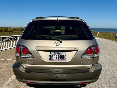 Used 2002 Lexus RX 300 image 6