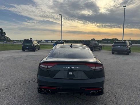 Used 2022 Kia Stinger GT-Line w/ Sun & Sound Package AWD/4WD image 12