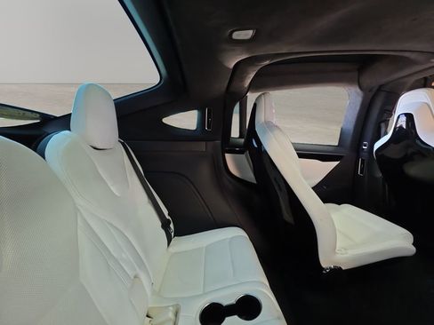 Used 2016 Tesla Model X Performance AWD/4WD image 23