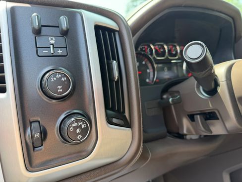 Used 2015 GMC Sierra 2500 SLT w/ Driver Alert Package AWD/4WD image 15