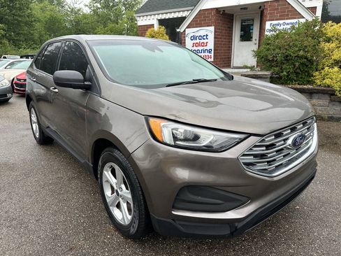 Used 2019 Ford Edge SE FWD image 10