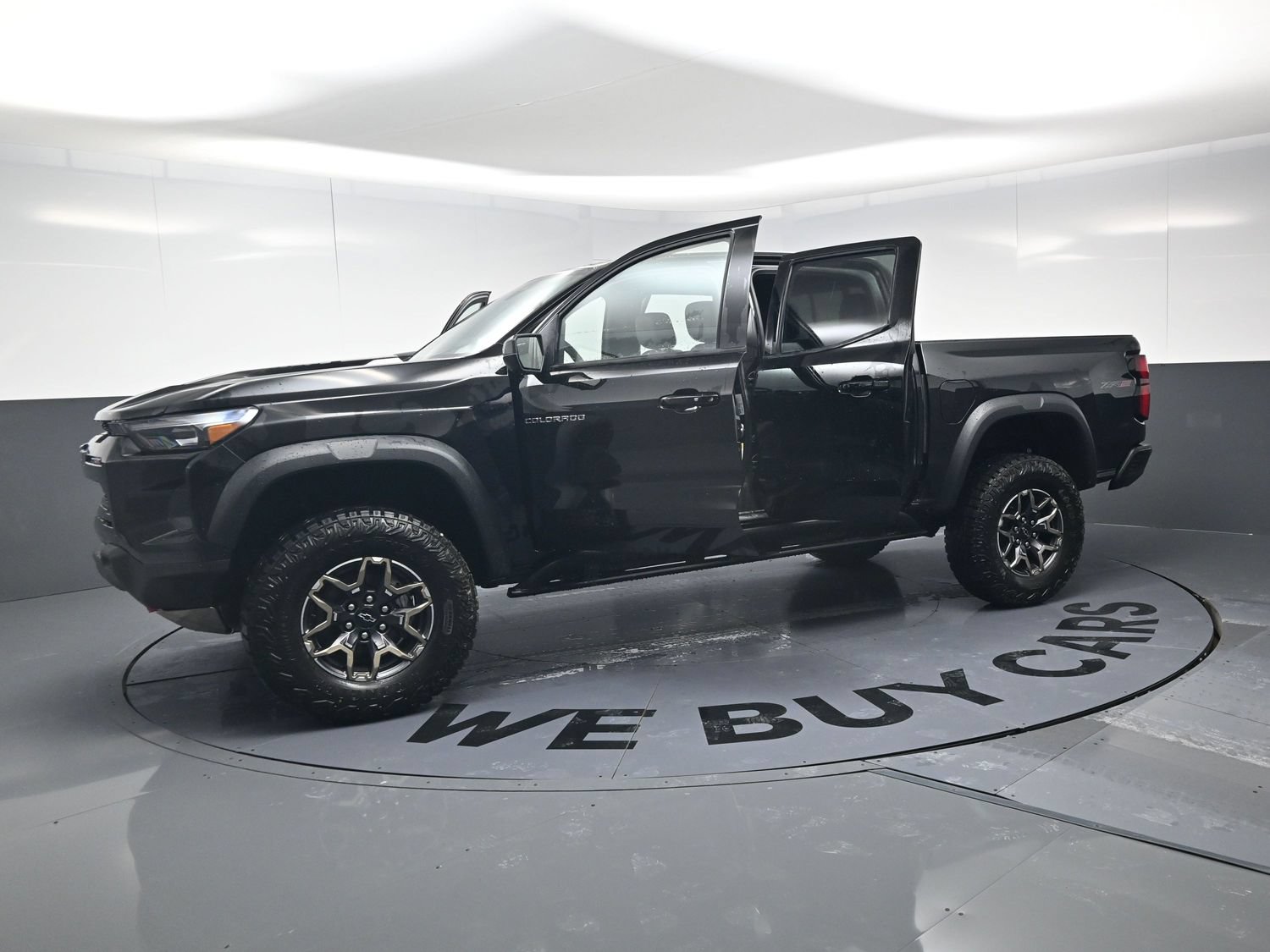 New 2026 Chevrolet Colorado ZR2 w/ Technology Package AWD/4WD image 20