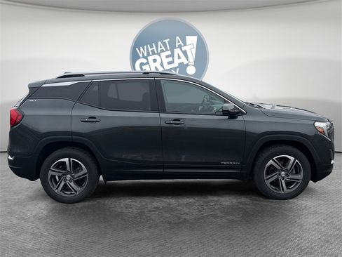 Used 2020 GMC Terrain SLT w/ Preferred Package image 2