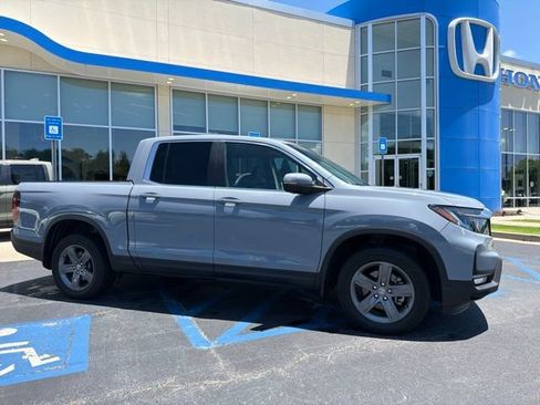 Used 2023 Honda Ridgeline RTL image 4