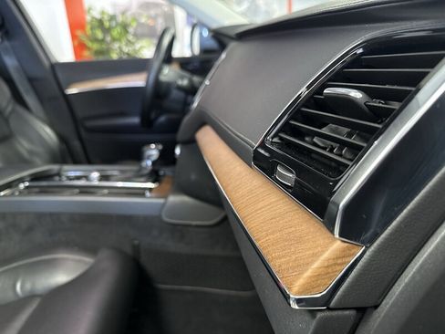Used 2020 Volvo XC90 T6 Inscription w/ Protection Package Premier AWD/4WD image 23