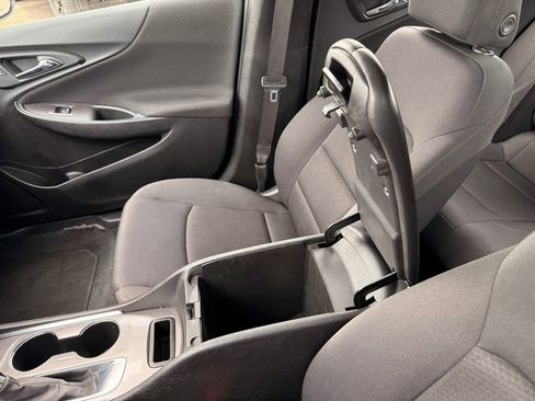 Used 2021 Chevrolet Malibu LT FWD image 25