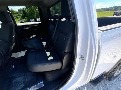 Used 2025 Chevrolet Silverado 2500 LT w/ Z71 Chrome Sport Edition AWD/4WD image 24