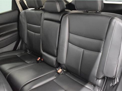 Used 2022 Nissan Murano SV image 10