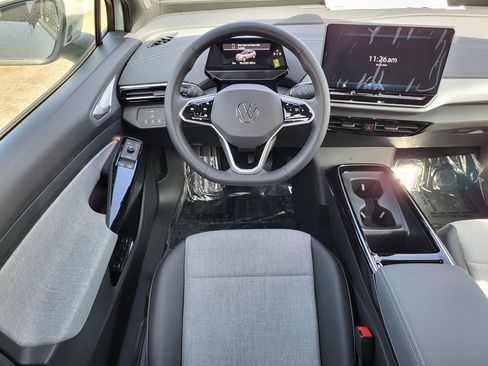 New 2025 Volkswagen ID.4 Pro image 14