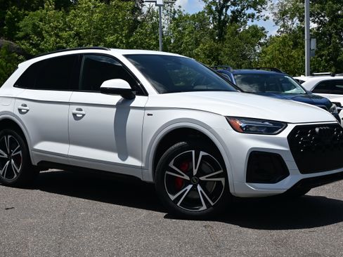 Used 2025 Audi Q5 2.0T Premium Plus AWD/4WD image 2