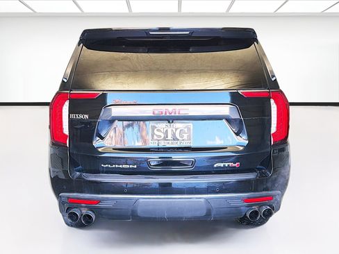 Used 2024 GMC Yukon XL AT4 w/ AT4 Premium Plus Package image 5