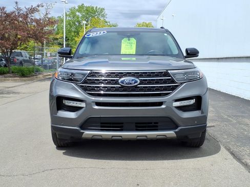 Certified 2023 Ford Explorer XLT w/ Equipment Group 202A AWD/4WD image 2