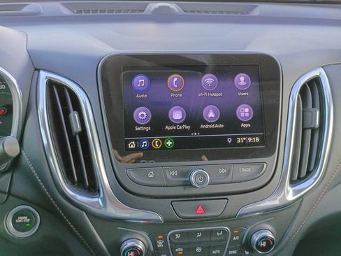 Used 2020 Chevrolet Equinox Premier image 28