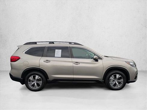 Used 2020 Subaru Ascent Premium w/ Convenience Package image 4