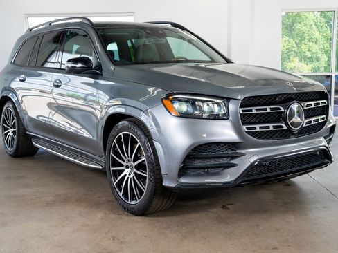 Used 2022 Mercedes-Benz GLS 450 4MATIC image 7