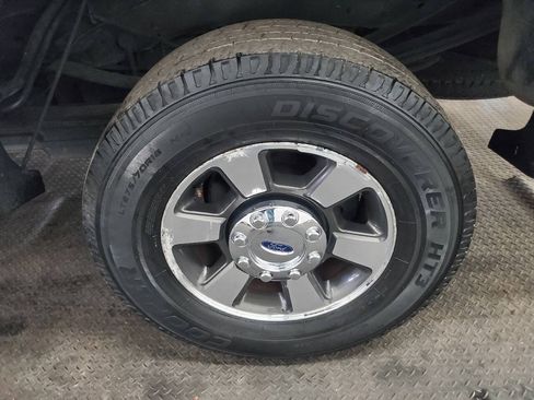 Used 2011 Ford F350 Lariat w/ Lariat Interior Pkg AWD/4WD image 22