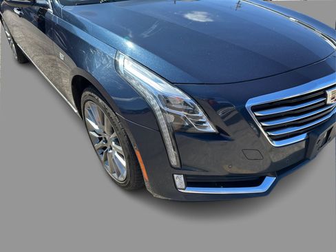 Used 2017 Cadillac CT6 Luxury AWD/4WD image 29