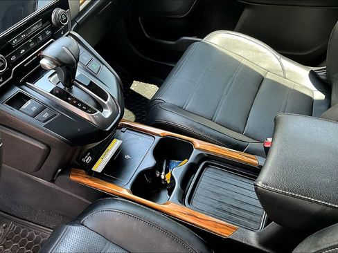 Used 2020 Honda CR-V Touring image 19