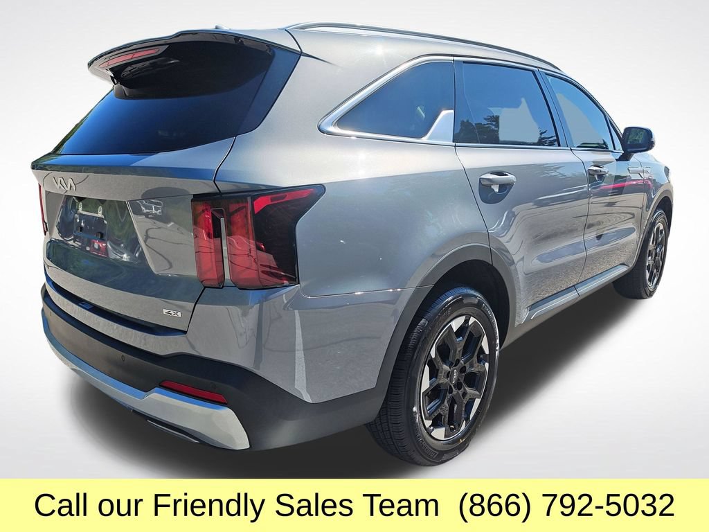 Used 2024 Kia Sorento S AWD/4WD image 6