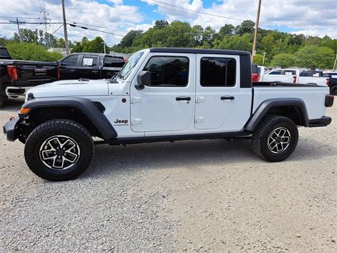 Used 2024 Jeep Gladiator Rubicon w/ Safety Group image 2