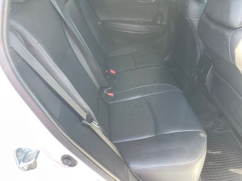 Used 2023 Toyota Corolla Cross XLE image 18