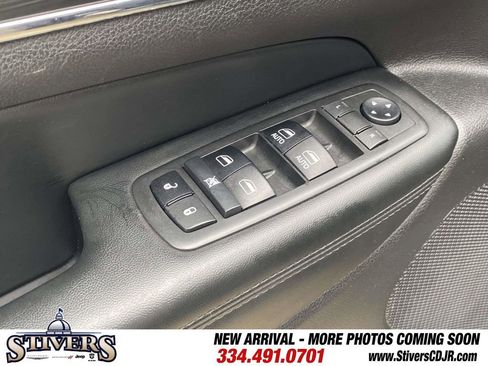 Used 2019 Jeep Grand Cherokee Limited AWD/4WD image 50