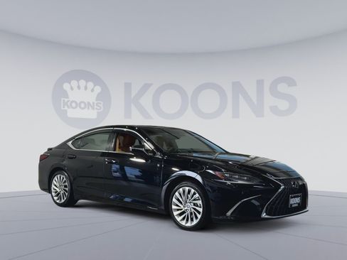 Used 2023 Lexus ES 350 Ultra Luxury FWD image 2