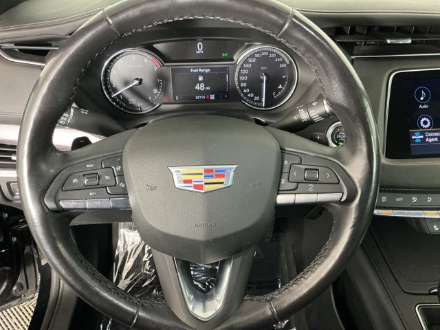 Used 2022 Cadillac XT4 Luxury w/ LPO, ONYX Package AWD/4WD image 16