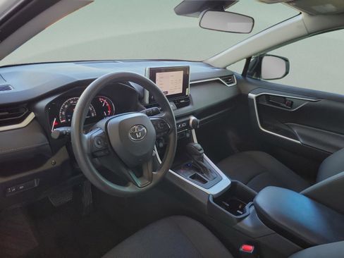 Used 2024 Toyota RAV4 LE image 8