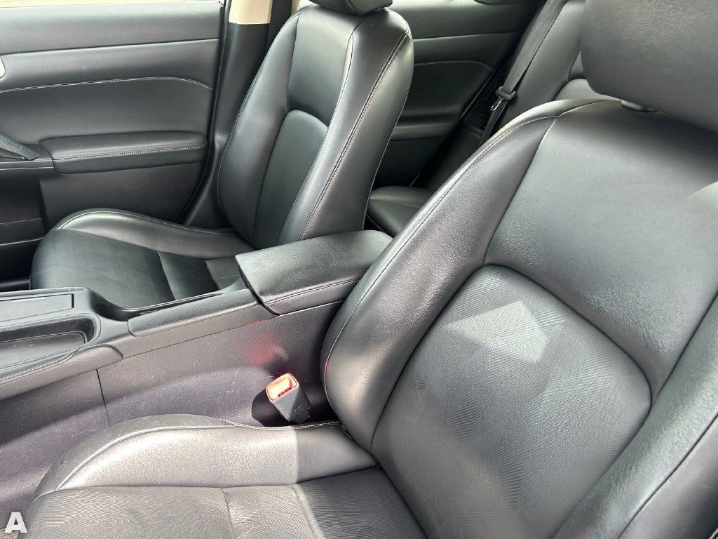 Used 2015 Lexus CT 200h FWD image 17
