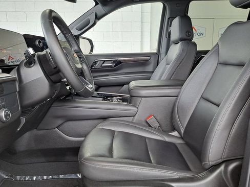 Used 2025 Chevrolet Tahoe LT AWD/4WD image 22