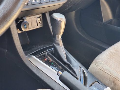 Used 2016 Toyota Corolla LE FWD image 22