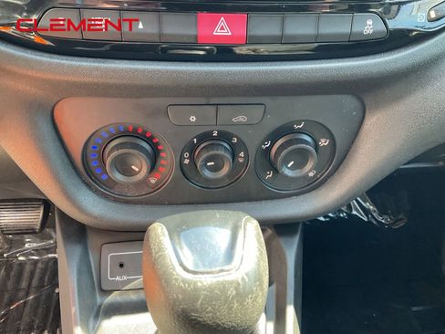 Used 2020 RAM ProMaster City Tradesman FWD image 11