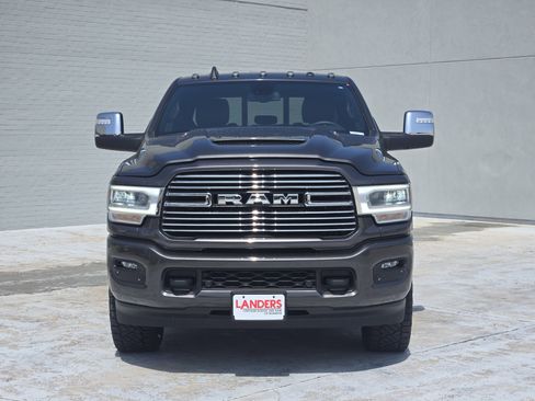 Used 2024 RAM 2500 Laramie w/ Sport Appearance Package AWD/4WD image 3