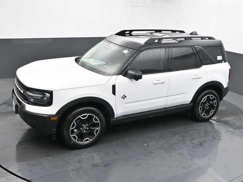 New 2025 Ford Bronco Sport Outer Banks w/ Outer Banks Tech Package+ AWD/4WD image 37