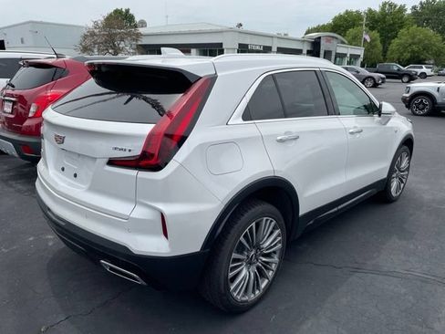 Used 2024 Cadillac XT4 Premium Luxury w/ Cold Weather Package AWD/4WD image 6