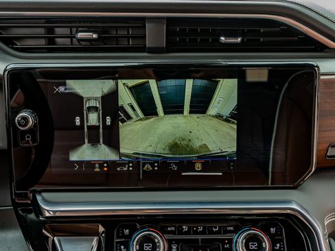 Used 2026 GMC Sierra 3500 Denali Ultimate image 26