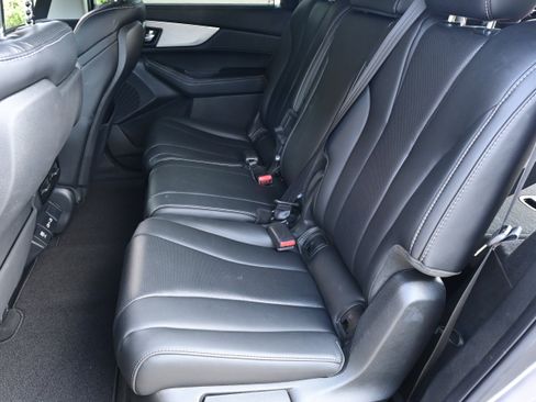 Used 2023 Acura MDX FWD w/ Technology Package image 31