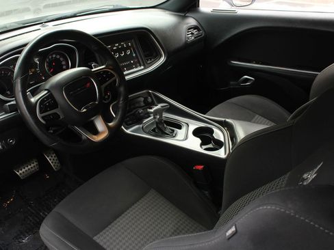 Used 2018 Dodge Challenger R/T Scat Pack RWD image 14