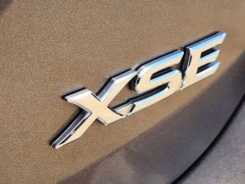 Used 2024 Toyota Camry XSE w/ Navigation Package FWD image 7