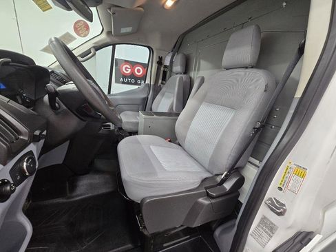 Used 2018 Ford Transit 250 250 Van Low Roof w/Sliding Pas image 12