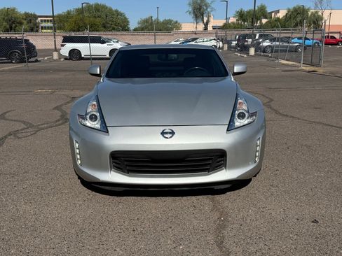 Used 2013 Nissan 370Z Touring w/ Sport Pkg RWD image 2