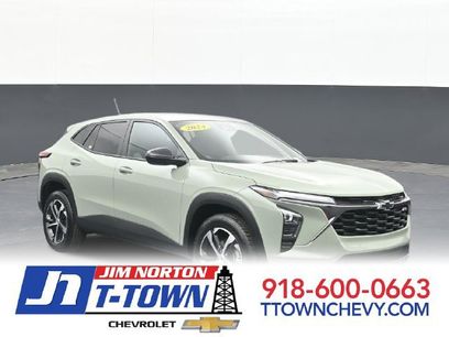 Used 2024 Chevrolet Trax RS