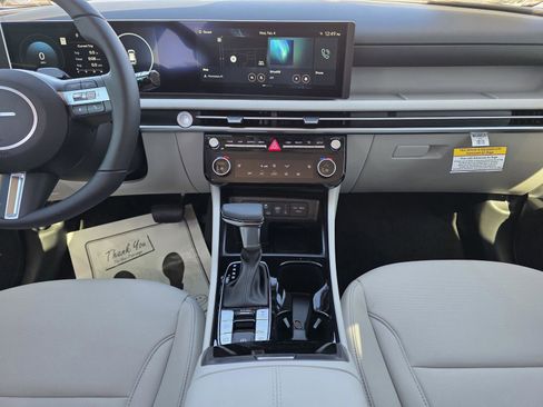 New 2026 Hyundai Tucson SEL FWD image 13